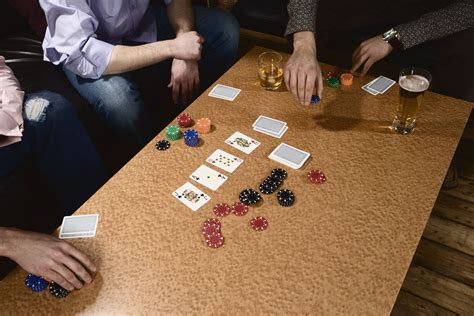 are home poker games legal